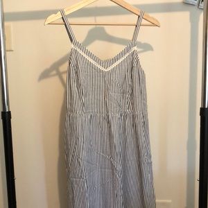 Old Navy White/Gray Striped Tiered Maxi Dress, size S